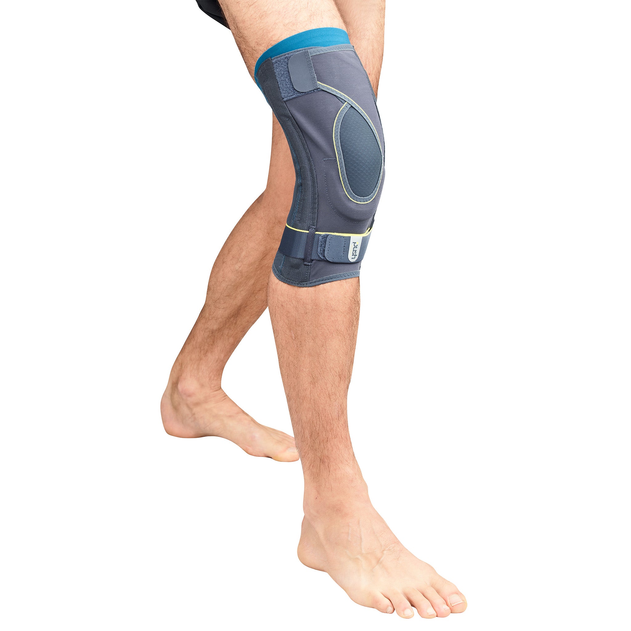 Push Sports knee brace with slatted rails and ultra-thin material