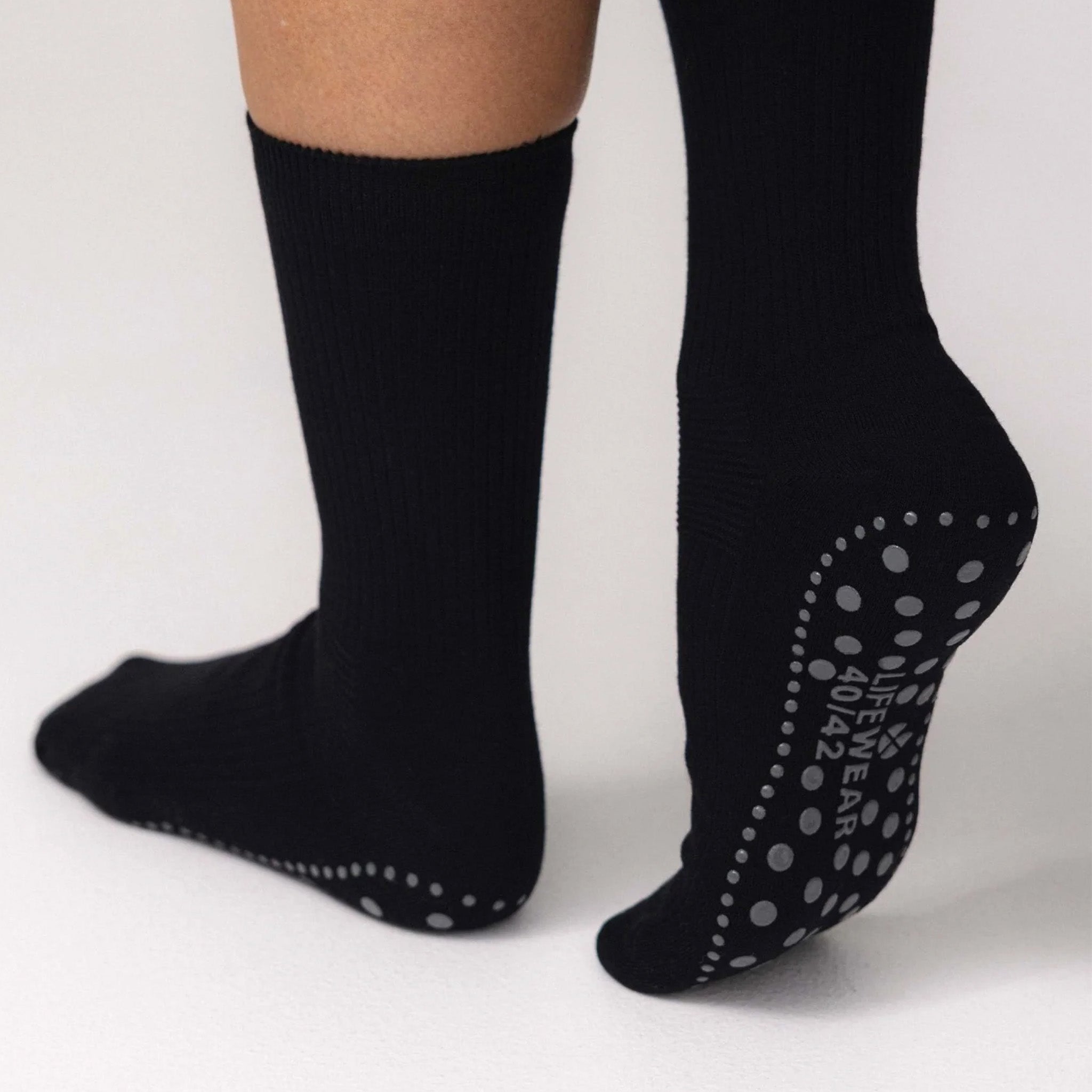 Socks with anti-slip properties for increased safety indoors 5-pack