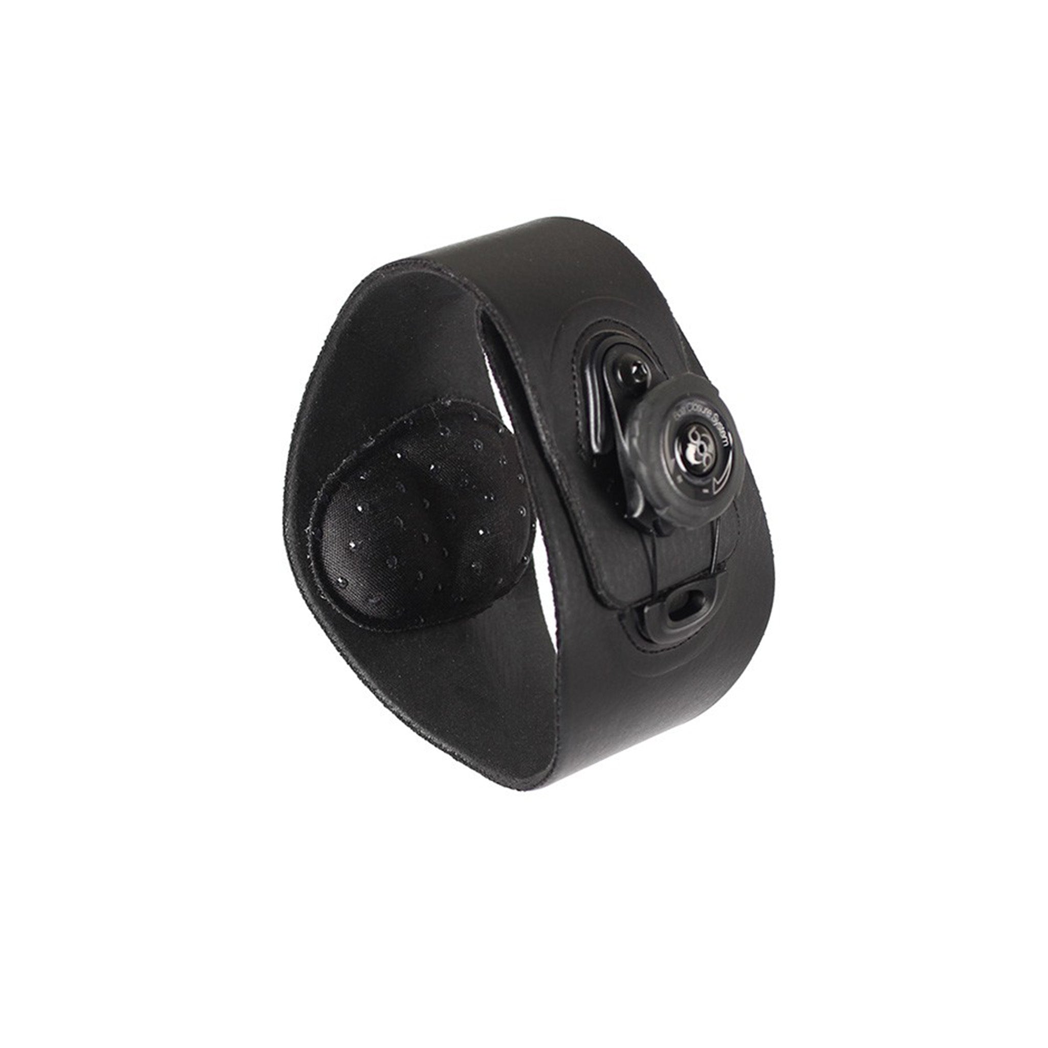 BOA elbow brace for easy and precise adjustment