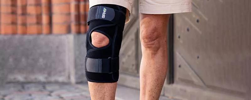 Stabiliserende knæbeskyttere